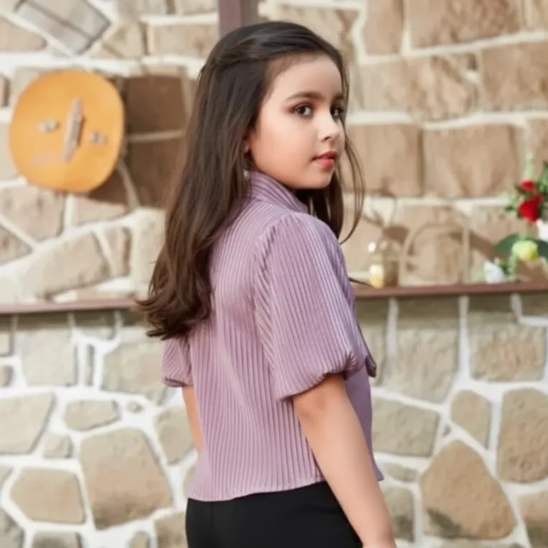 girls-top-gu133036c-purple-model